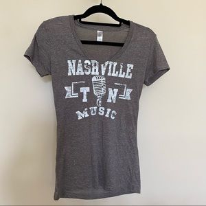 Pimatee t-shirt short sleeve v-neck Nashville SM